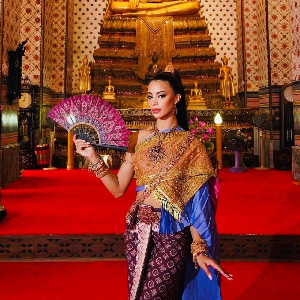 Miss Universe 2022 mặc đồ truyền thống Đông Nam Á, fan mong mặc áo dài-7
