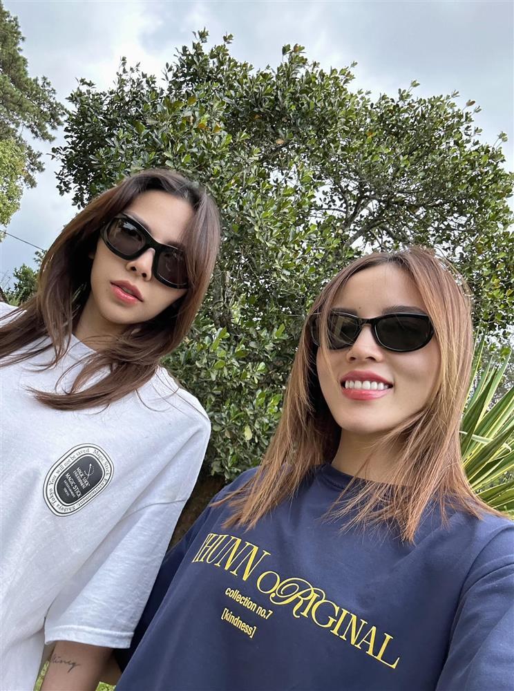 Showbiz Việt ngày 16/2: Diễm My 9X hạnh phúc bên bạn trai-6