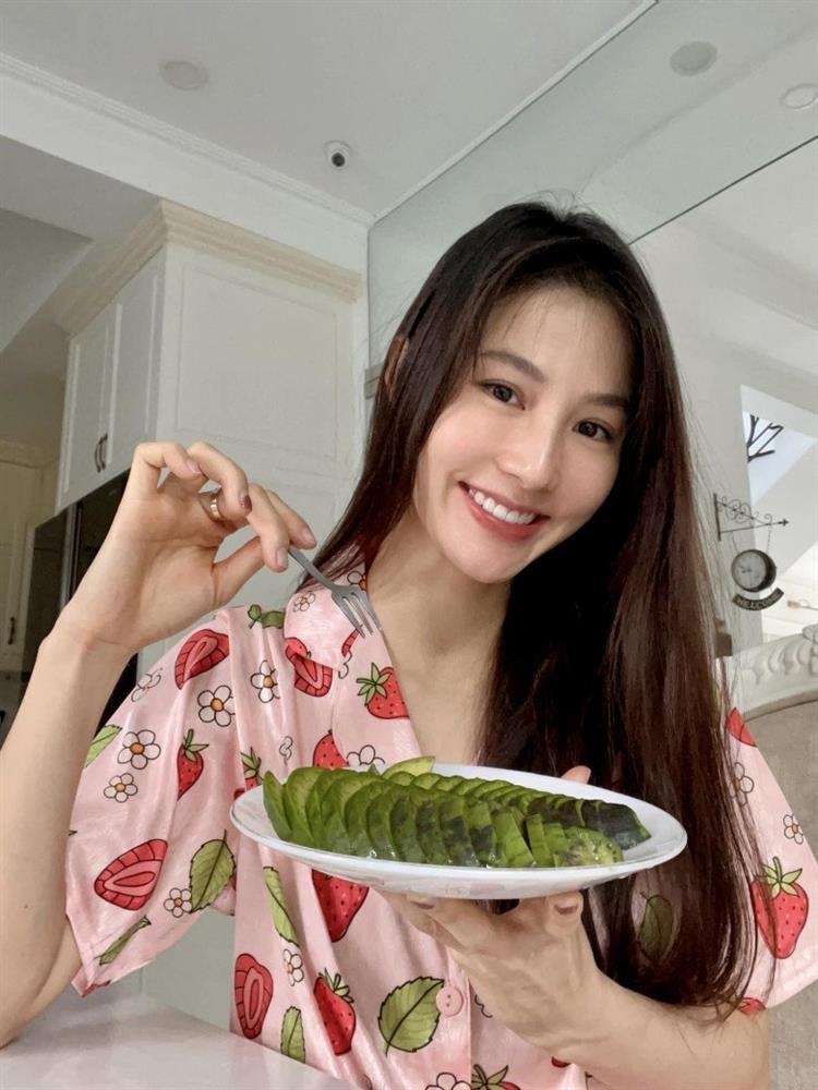 Diễm My 9X sử dụng kiệt tác giảm cân giống Hà Tăng và Hà Hồ-3