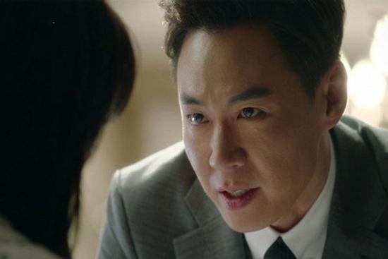 Sắp ly hôn thì biết bố vợ chia tài sản, chồng khôn lỏi không ký đơn