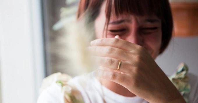 Tờ giấy ly hôn là món quà bồ nhí đòi chồng tôi tặng ngày 14/2-1