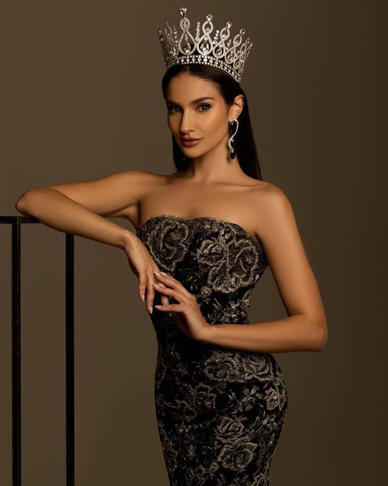 Brazil đăng quang Miss Charm 2023, sắc vóc có gì nổi bật?-16
