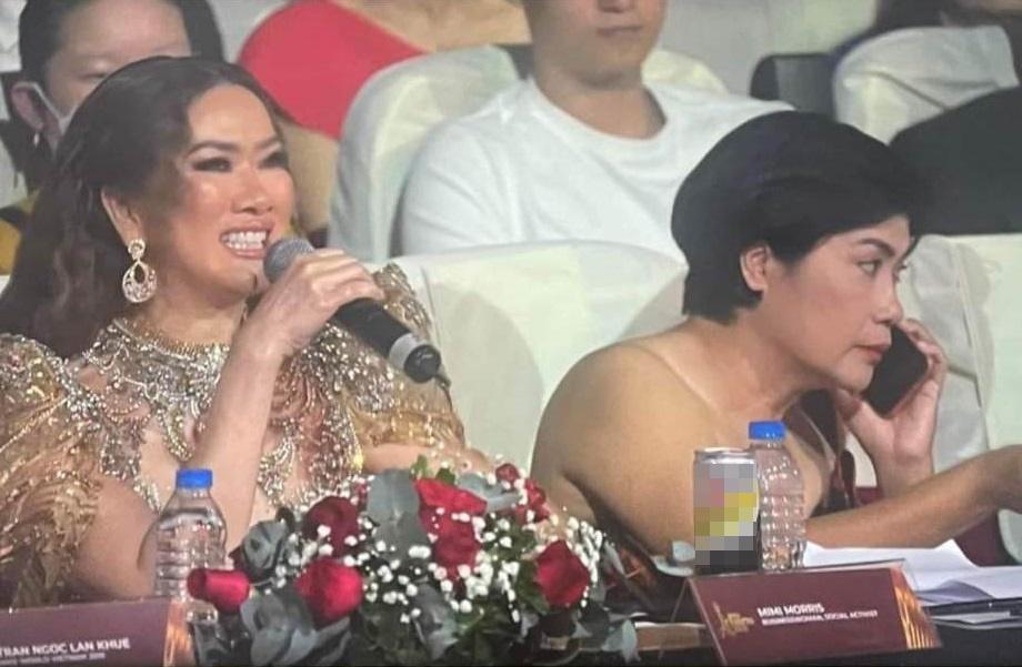 Trưởng BGK Miss Charm lên tiếng hình ảnh dùng điện thoại-4