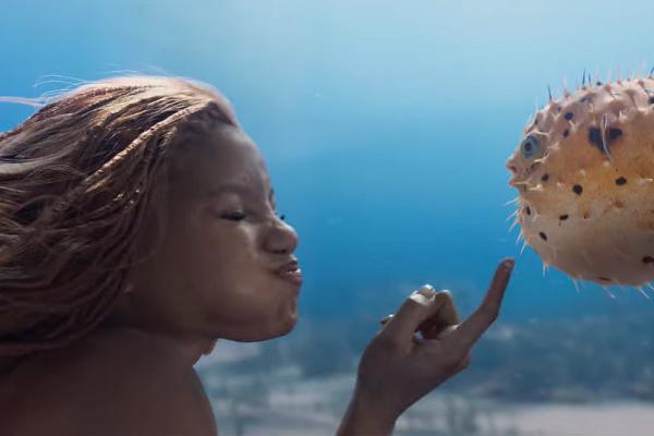 Vai phù thủy được hưởng ứng hơn cả nữ chính trong Nàng Tiên Cá-8