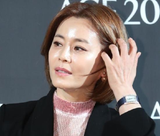 Mẹ vợ Lee Seung Gi lên tiếng thông tin lừa đảo-2