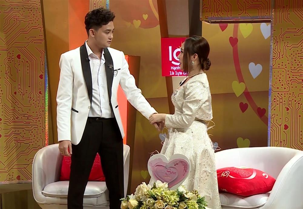 Tìm được hạnh phúc từ cuộc tình chớp nhoáng với trai trẻ-2