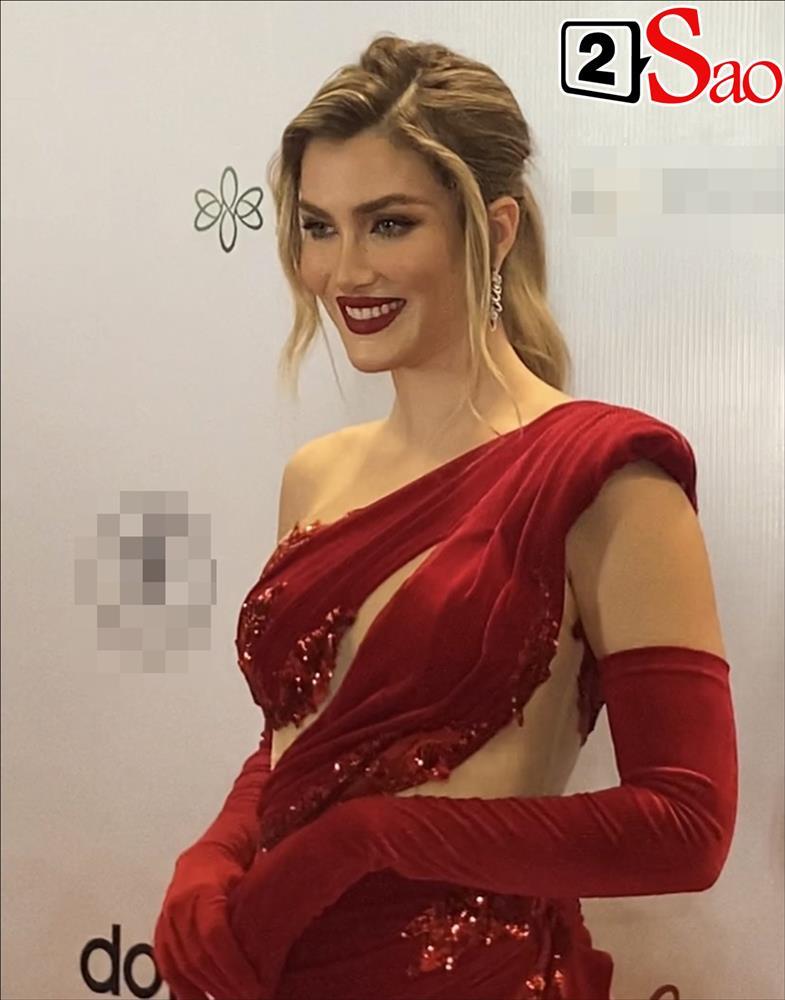 Miss World gặp Miss Universe, ai sáng hơn qua CAM thường?-9