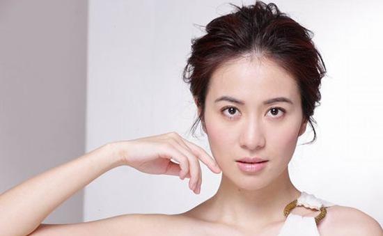 Mỹ nhân TVB Diệp Tuyền xuất hiện lạ lẫm, nhiều cử chỉ kỳ quặc-4