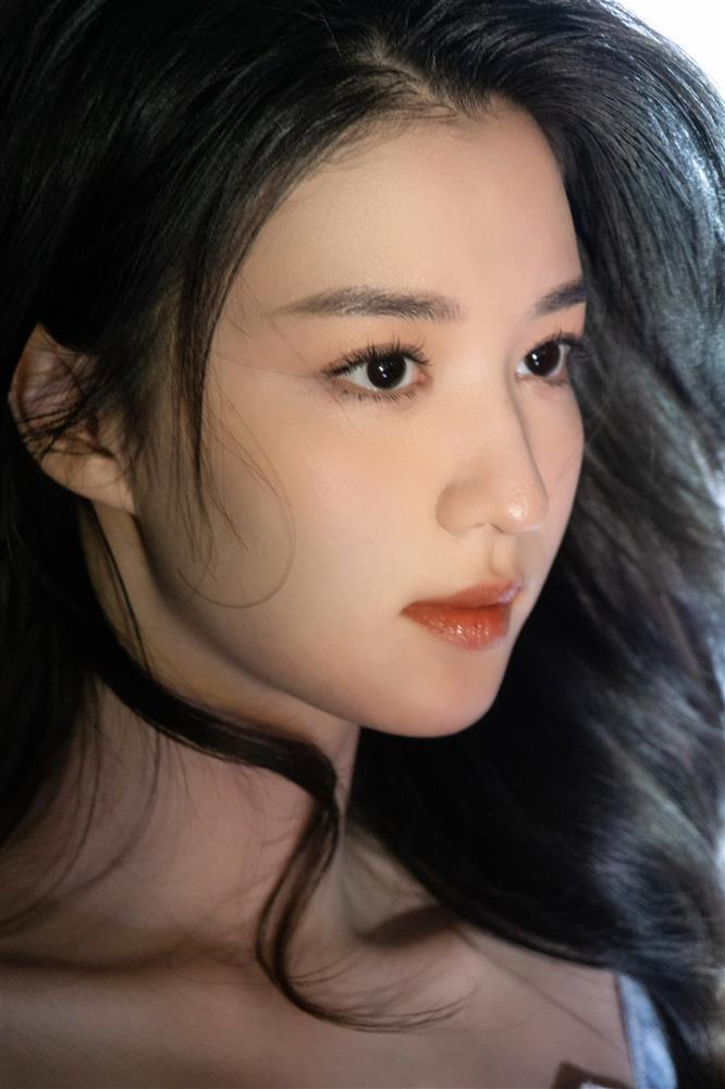 Tiểu Lưu Diệc Phi lộ loạt ảnh hồi nhỏ xinh từ trong trứng-2