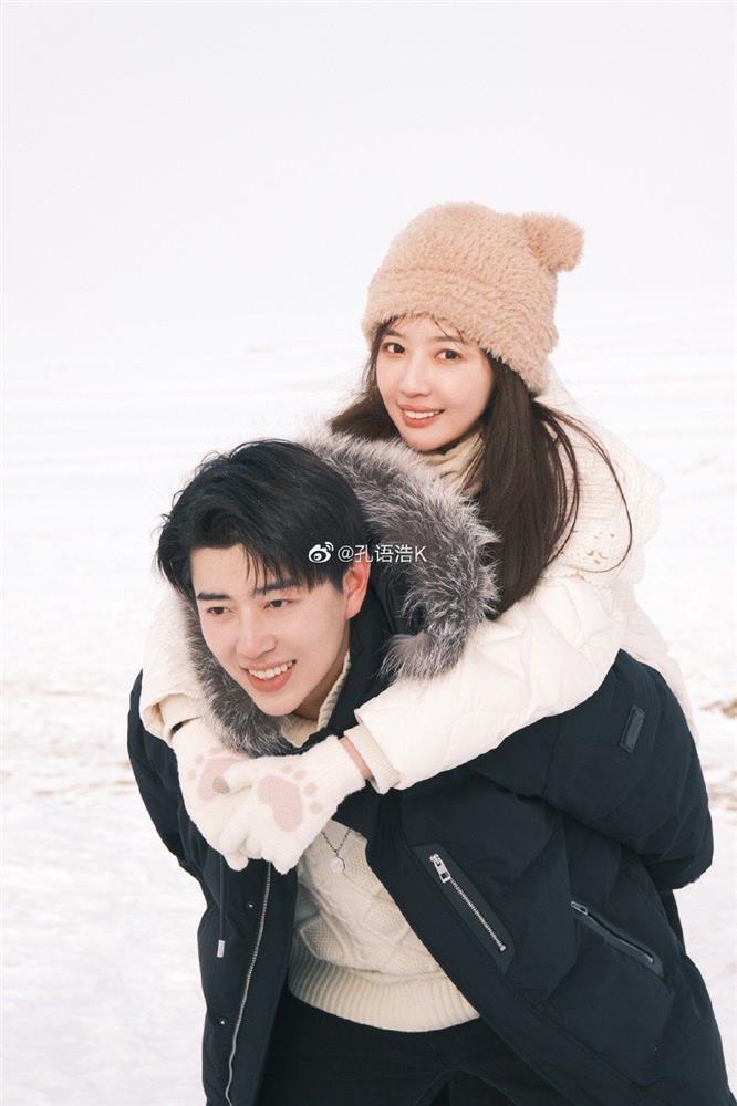 Tần Ngưu Chính Uy công khai bạn trai sau bê bối với Ngô Diệc Phàm-1