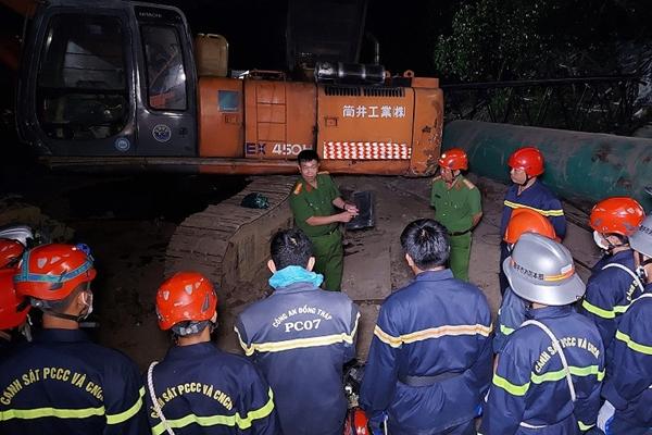 Công bố toàn bộ thông tin vụ bé trai lọt trụ bê tông-5