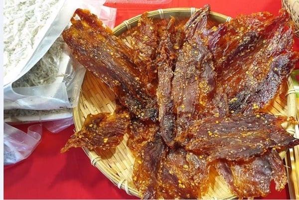 Đặc sản Phú Yên thơm ngon độc lạ, du khách thử là mê-1