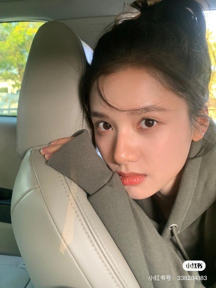 Cận cảnh mặt mộc không tì vết của Trương Tịnh Nghi-7