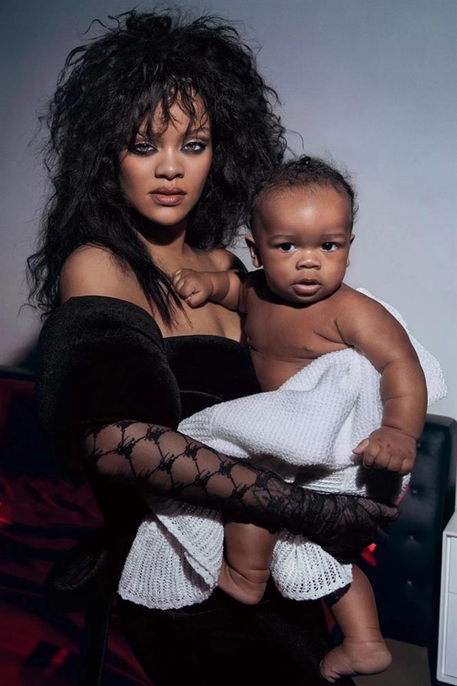 Con trai 9 tháng tuổi của Rihanna có stylist riêng dù chỉ... đóng bỉm-2