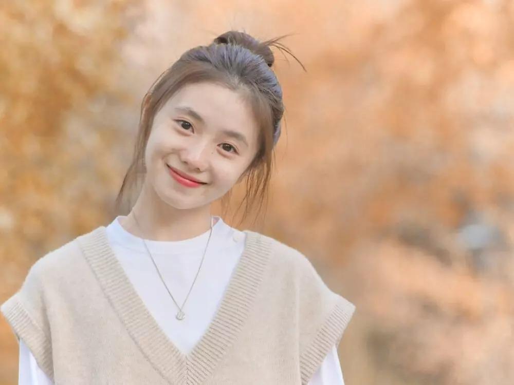 Triệu Lộ Tư - Vương Nhất Bác bị phê bình vì thiếu kiến thức-4