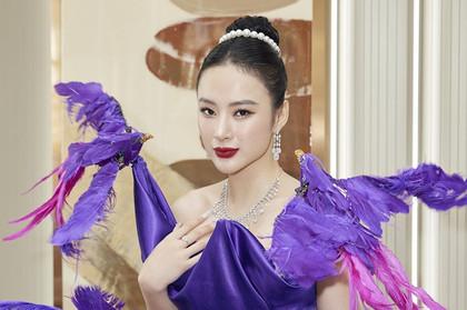 Angela Phương Trinh ăn mặc kiểu tưởng không hở mà hở không tưởng-12