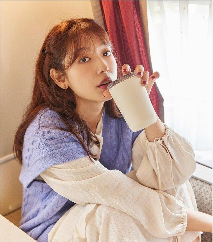 Park Shin Hye tung bộ ảnh sinh nhật, khó tin gái một con-2