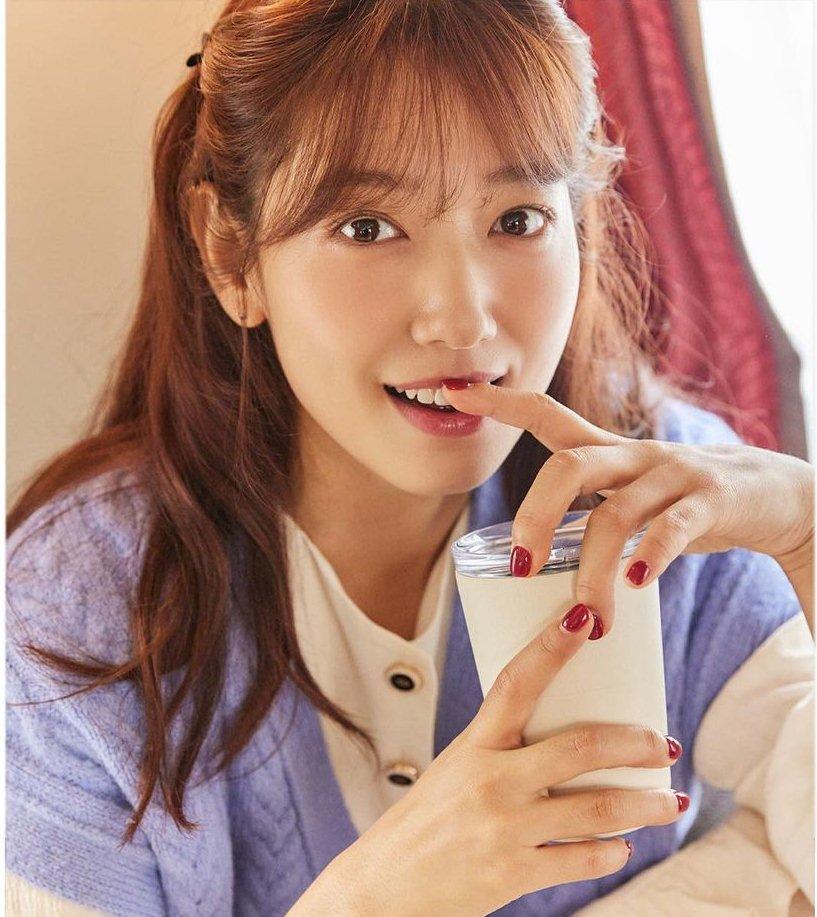 Park Shin Hye tung bộ ảnh sinh nhật, khó tin gái một con-7