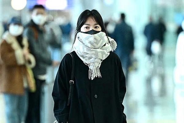 Bí quyết khiến Song Hye Kyo chỉ 1m6 vẫn như nữ thần ở show Fendi-5