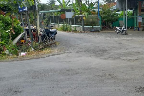 Ngồi cafe với người mới, cô gái bị bạn trai cũ dùng búa đánh trọng thương-1