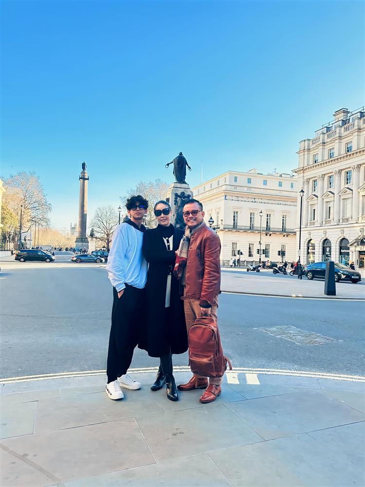 Quý tử 15 tuổi cao vượt Hà Kiều Anh lẫn bố đại gia-1