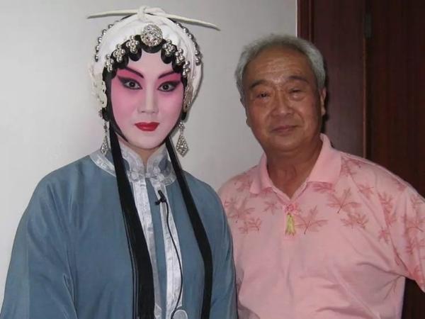 Lục Tiểu Linh Đồng xót thương diễn viên Tây Du Ký 1986 qua đời-6