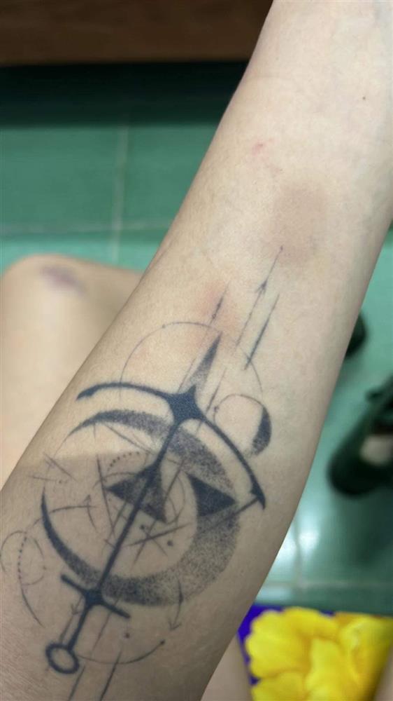 Võ Hoàng Yến bầm dập cơ thể, nhìn mà xót đôi chân bạc tỷ-7