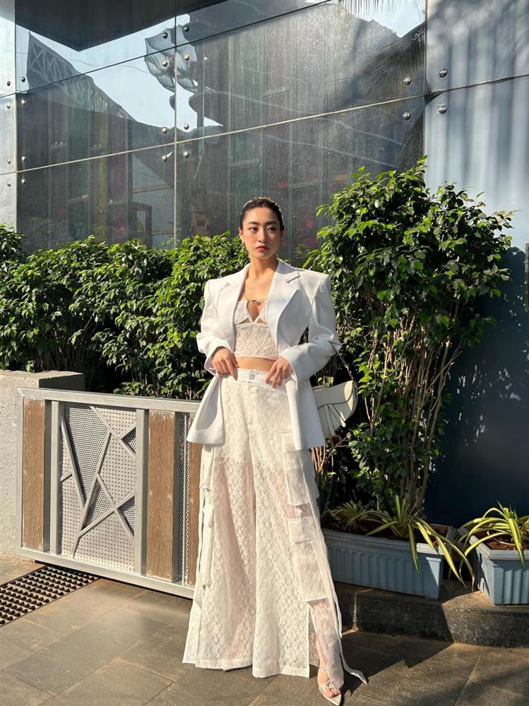 Sự khác biệt khi Đỗ Thị Hà, Lương Thùy Linh đụng hàng 2 nữ tỷ phú-1