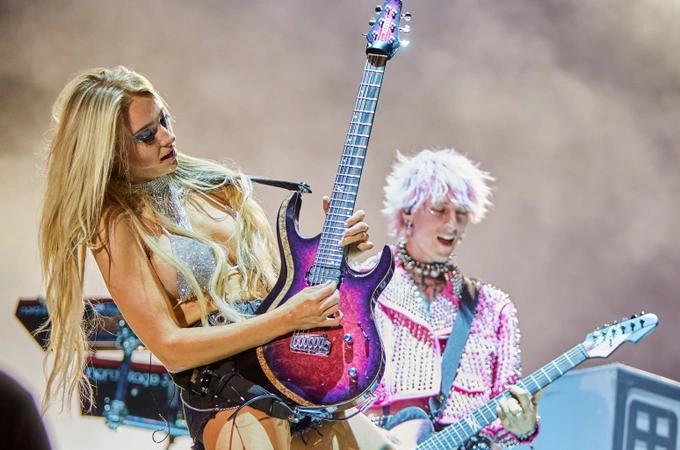 Megan Fox lên tiếng về tin đồn bị tình trẻ cắm sừng-3