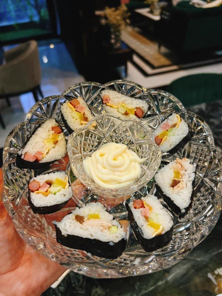 Phương Oanh khoe tài nấu nướng không phải vừa-8