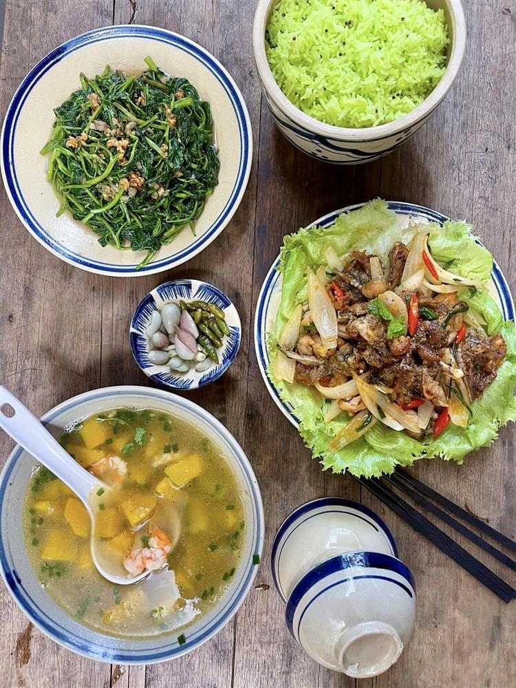 Từ nguyên liệu đơn giản, sáng tạo những mâm cơm ngon đẹp đã mắt-4