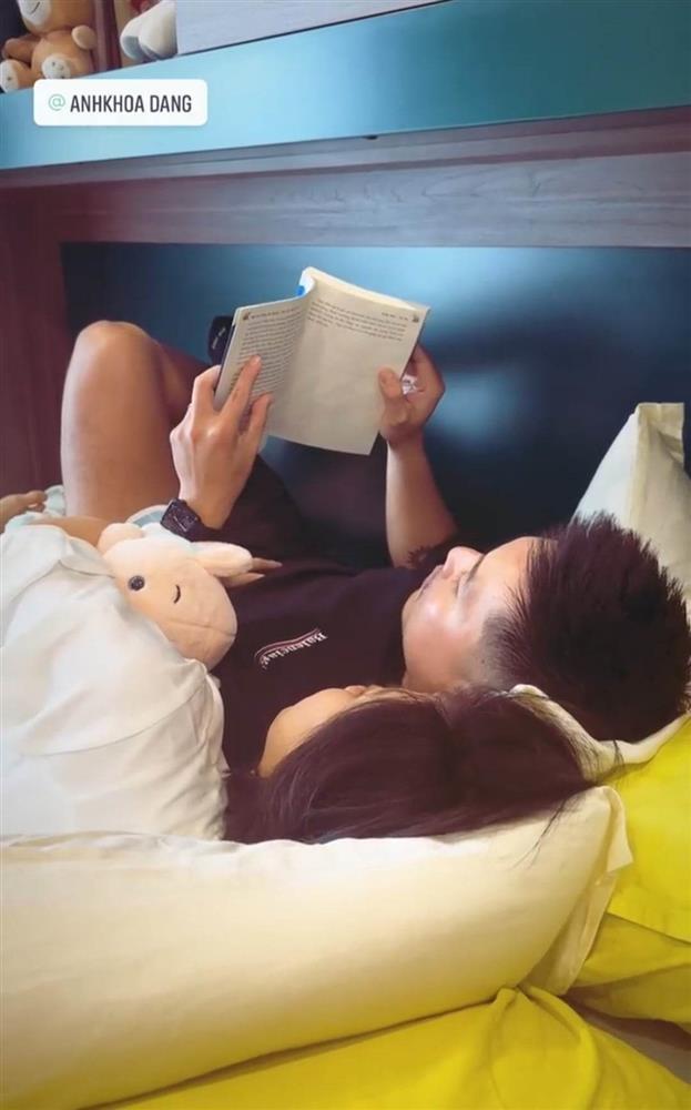 Liêu Hà Trinh khoe bầu 5 tháng, chồng doanh nhân cưng chiều-5