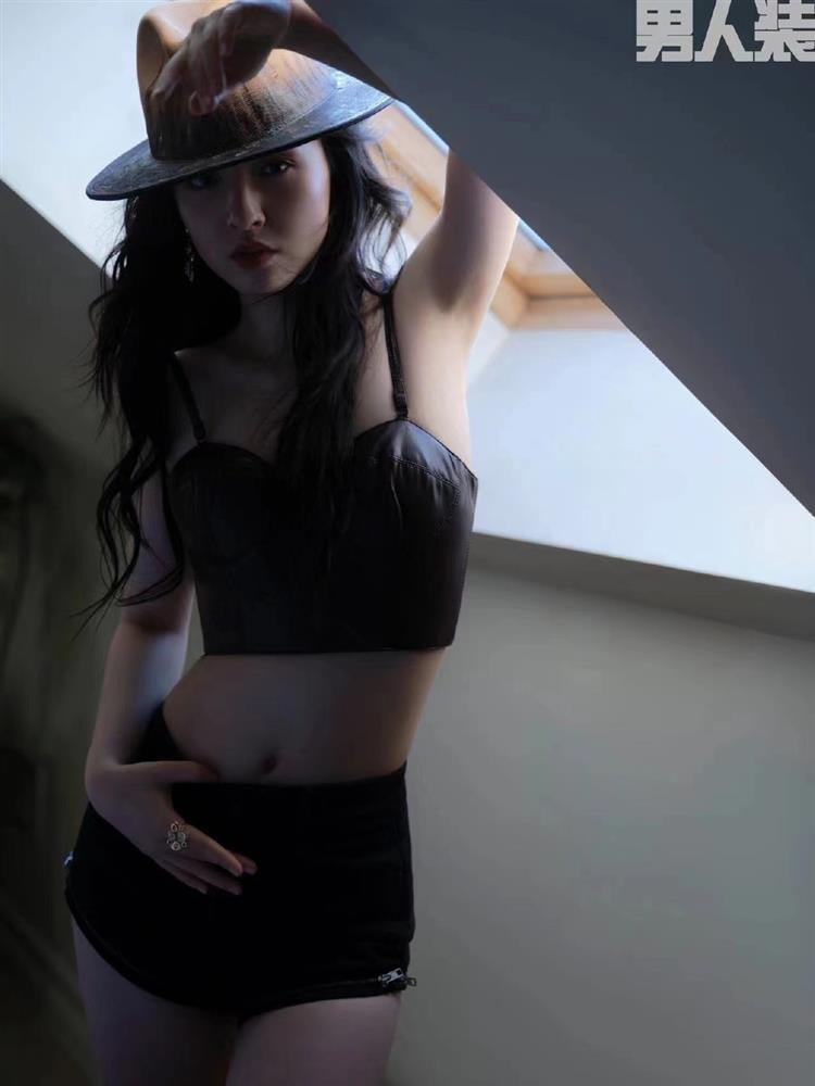 Ngô Thiến rủ bỏ hình ảnh ngọc nữ, lột xác gợi cảm-3