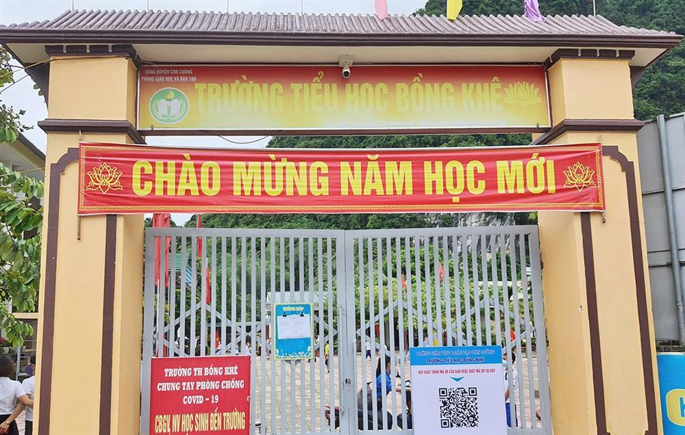 Diễn biến mới vụ thầy giáo tiểu học bị tố sàm sỡ nhiều nữ sinh-2