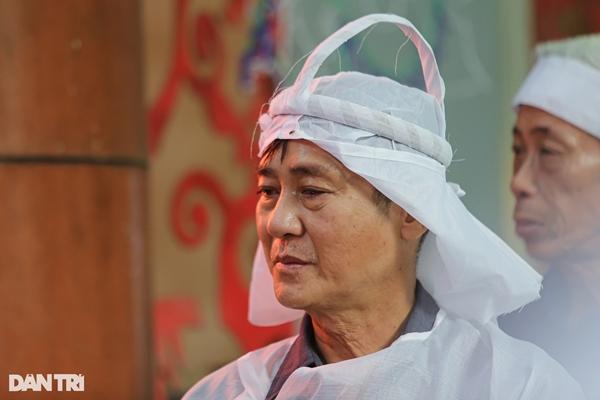 Những nghệ sĩ U80 bịn rịn tiễn đưa nữ diễn viên Bỗng Dưng Muốn Khóc-5