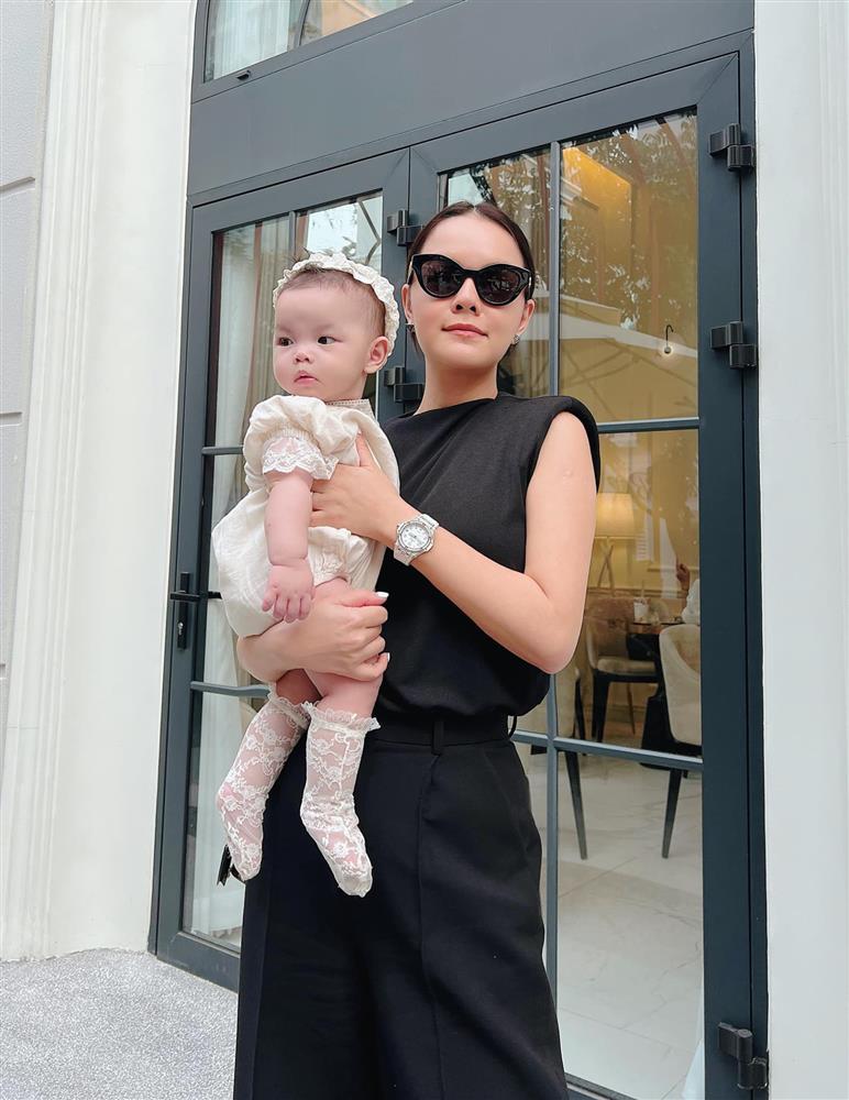 Phạm Quỳnh Anh nói con y mẹ, dân mạng bổ sung một người-1