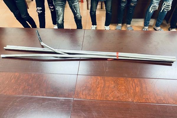 Triệu tập nhóm thanh niên trong vụ bố hôn con trước khi lao vào hỗn chiến-2