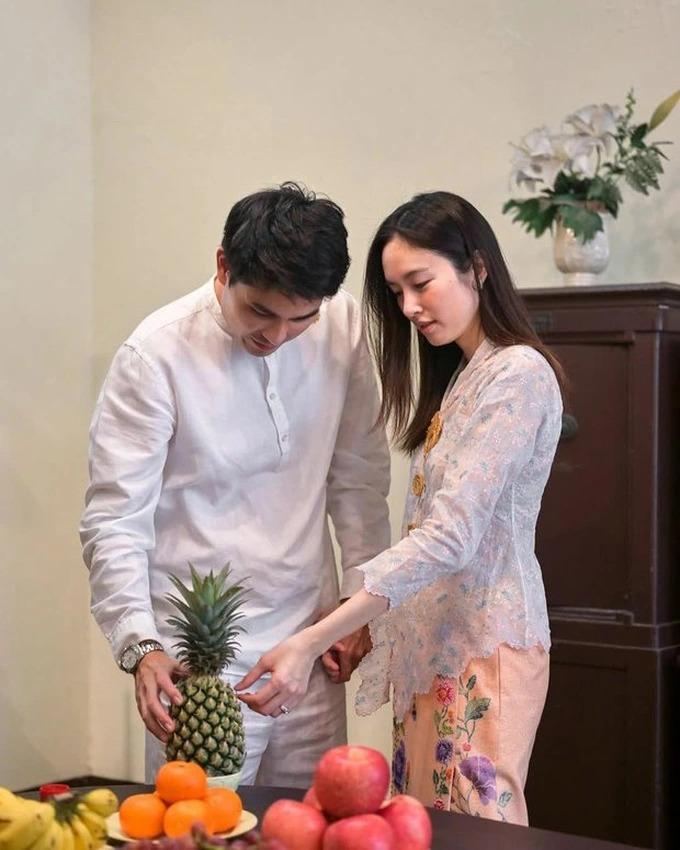 Nong Poy được nhà chồng tặng vương miện vàng-5