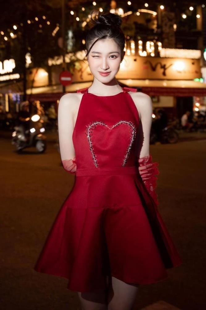 Phương Nhi tham gia cuộc thi quốc tế nhưng không phải Miss International?-4