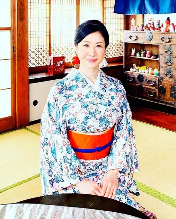 Cuộc sống của diễn viên đóng Oshin sau 40 năm-4