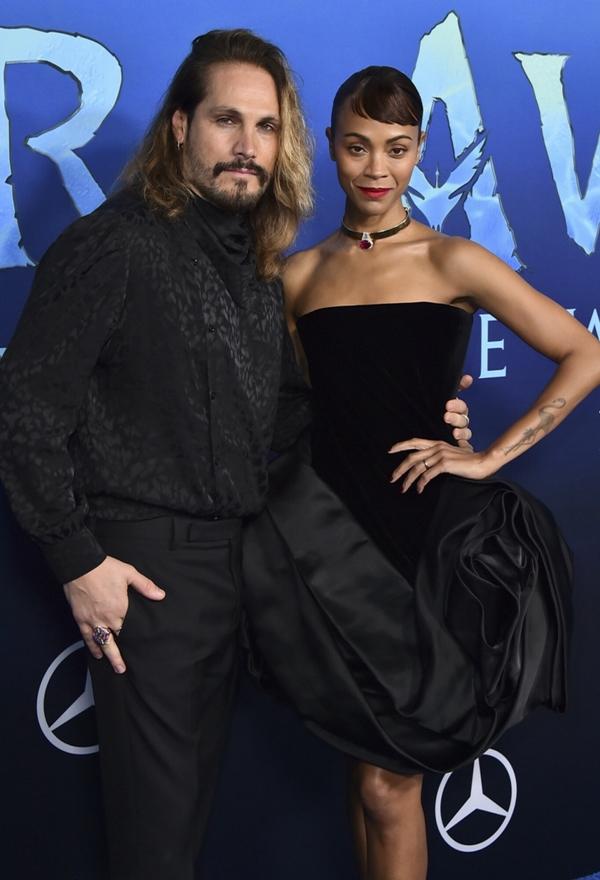 Những cặp sao Hollywood là vợ chồng nhưng ít ai biết vì hôn nhân kín tiếng-11