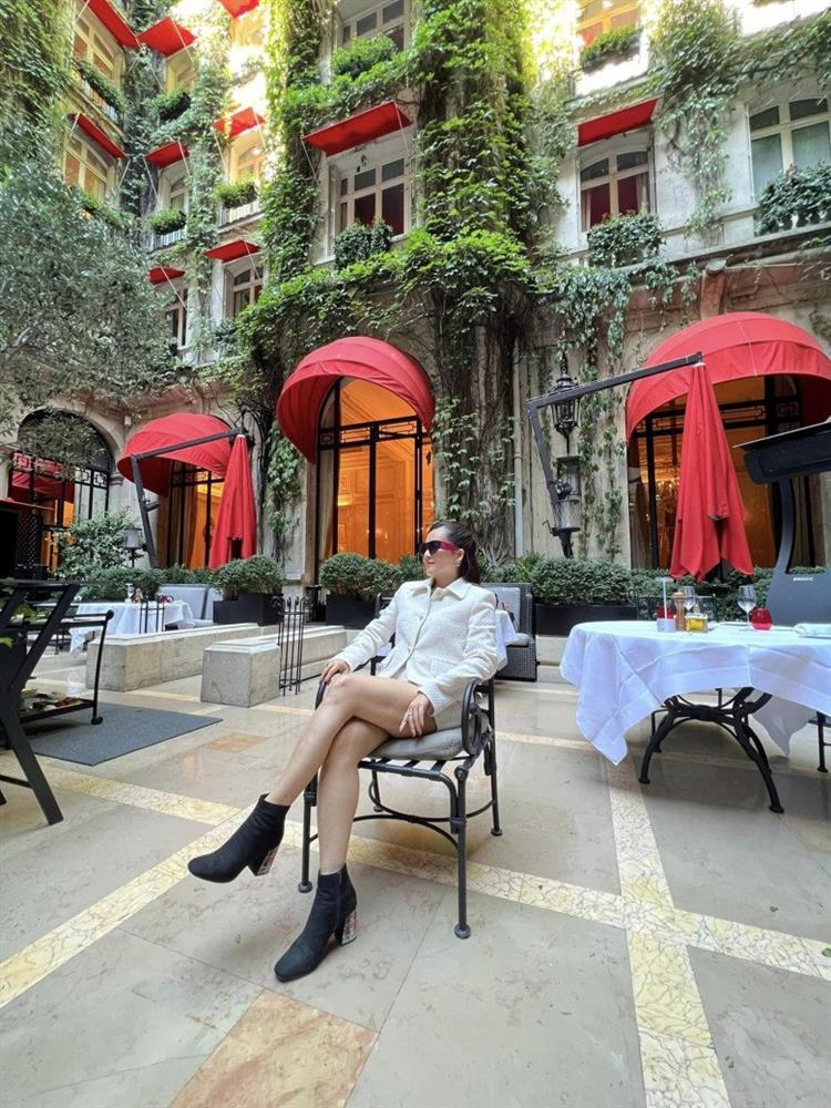 Vợ doanh nhân của Bình Minh lột xác ngoại hình hậu giảm cân-2