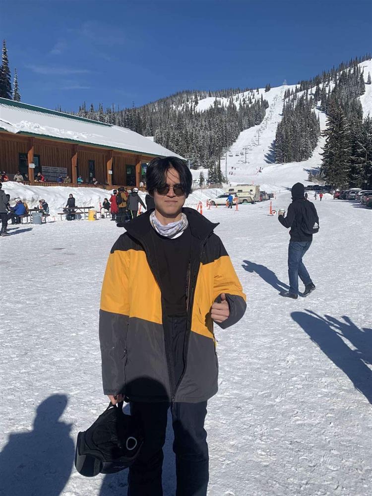 Showbiz Việt ngày 23/2: Bạn gái chê trình chụp ảnh của Huỳnh Anh-6