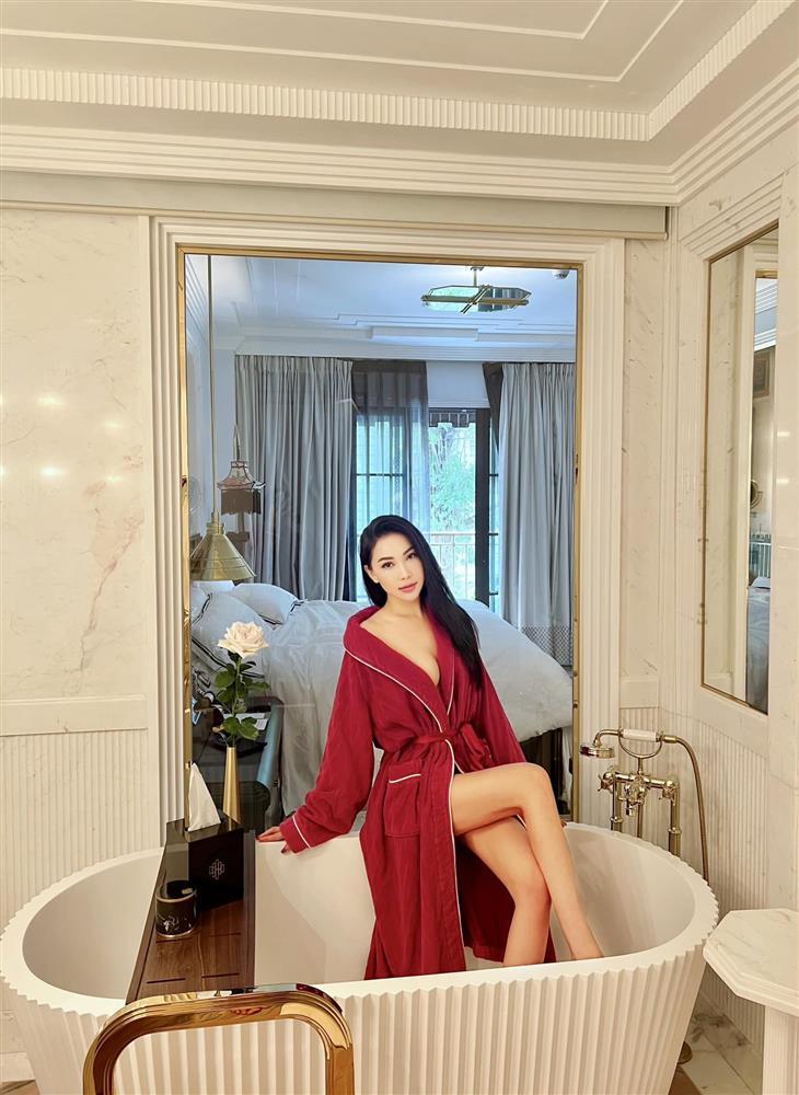 Showbiz Việt ngày 23/2: Bạn gái chê trình chụp ảnh của Huỳnh Anh-12