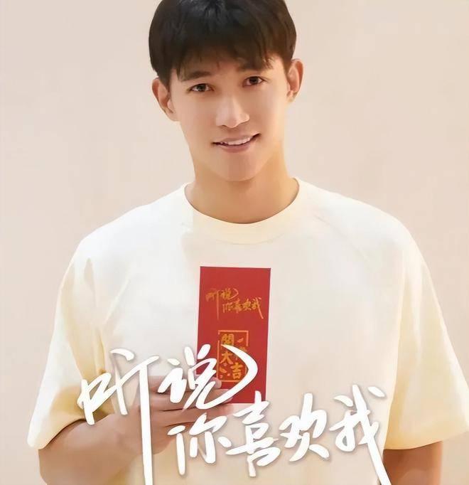 Cbiz dậy tin đồn nam thần cổ trang Lý Tử Phong ngoại tình-4