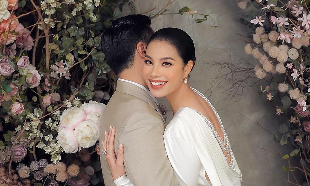 Hoa hậu Phạm Hương gặp sự cố khi trượt tuyết ở Mỹ-14