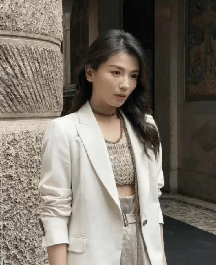 Dàn sao Hoa ngữ qua CAM thường tại Tuần lễ thời trang Milan-10