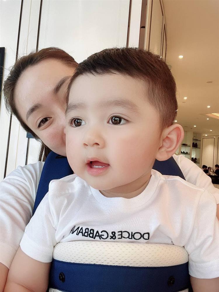 Showbiz Việt ngày 24/2: Khó nhận ra Phương Vy trong ảnh đời thường-6