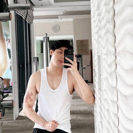 Showbiz Việt ngày 24/2: Khó nhận ra Phương Vy trong ảnh đời thường-14