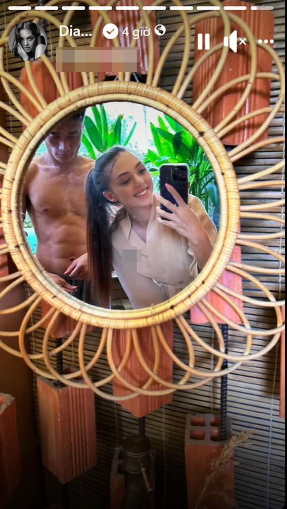 Vợ Tây để lộ ảnh bỏng mắt của Bùi Tiến Dũng ở phòng thay đồ-1